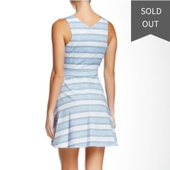 ๐โผ๏ธCynthia Steffe ๐๐ - Picture 5 of 5